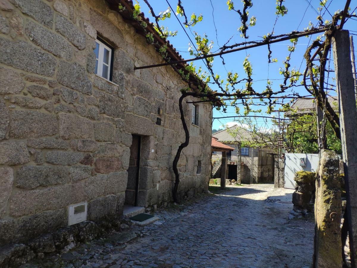 Maison d'hôtes Casa Padre Alexandre à Covide Extérieur photo
